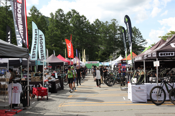 ブース出展ゾーン